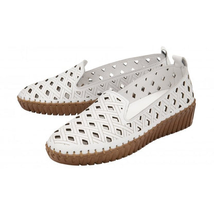  White Leather Karson Slip-On Shoes | Lotus
